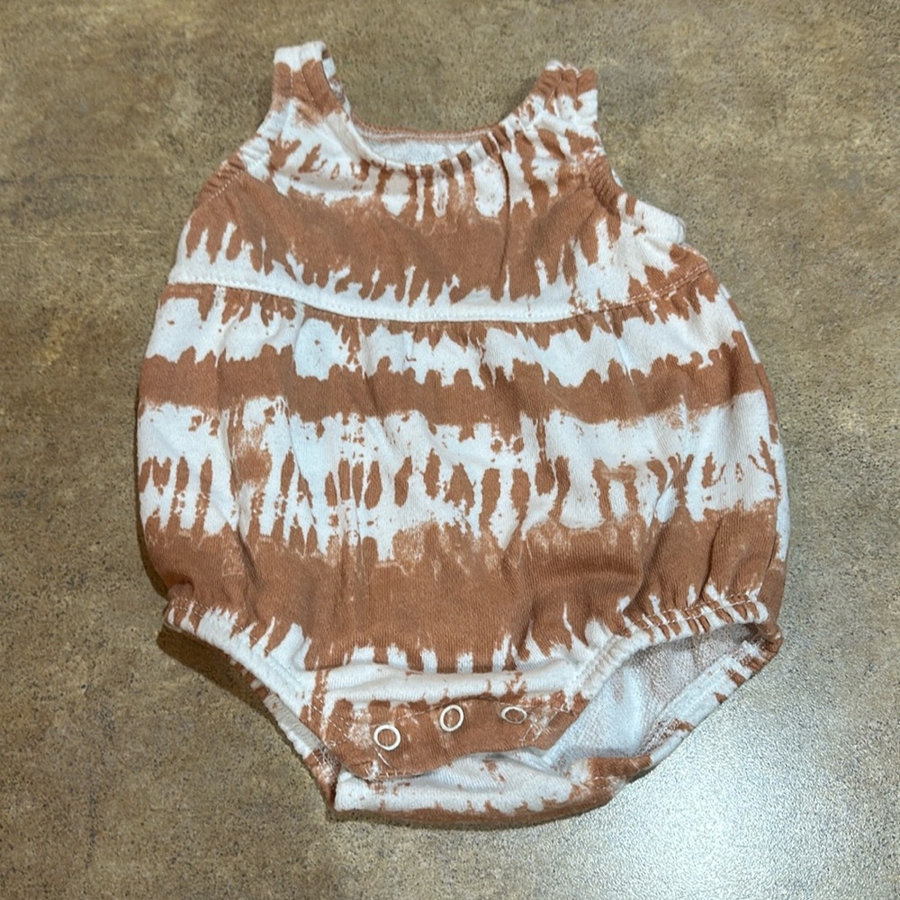 Baby girl, Grayson mini outfit size 3–6 months